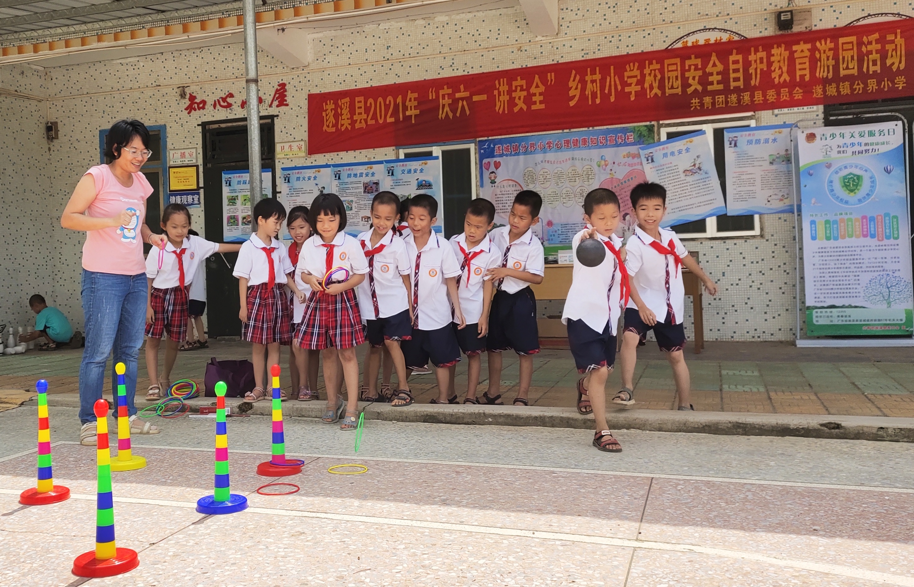 時間：2021年5月31日；地點：分界小學；主辦單位：團縣委；活動主題：遂溪縣2021年“慶六一 講安全”鄉村小學校園安全自護教育游園活動2.jpg