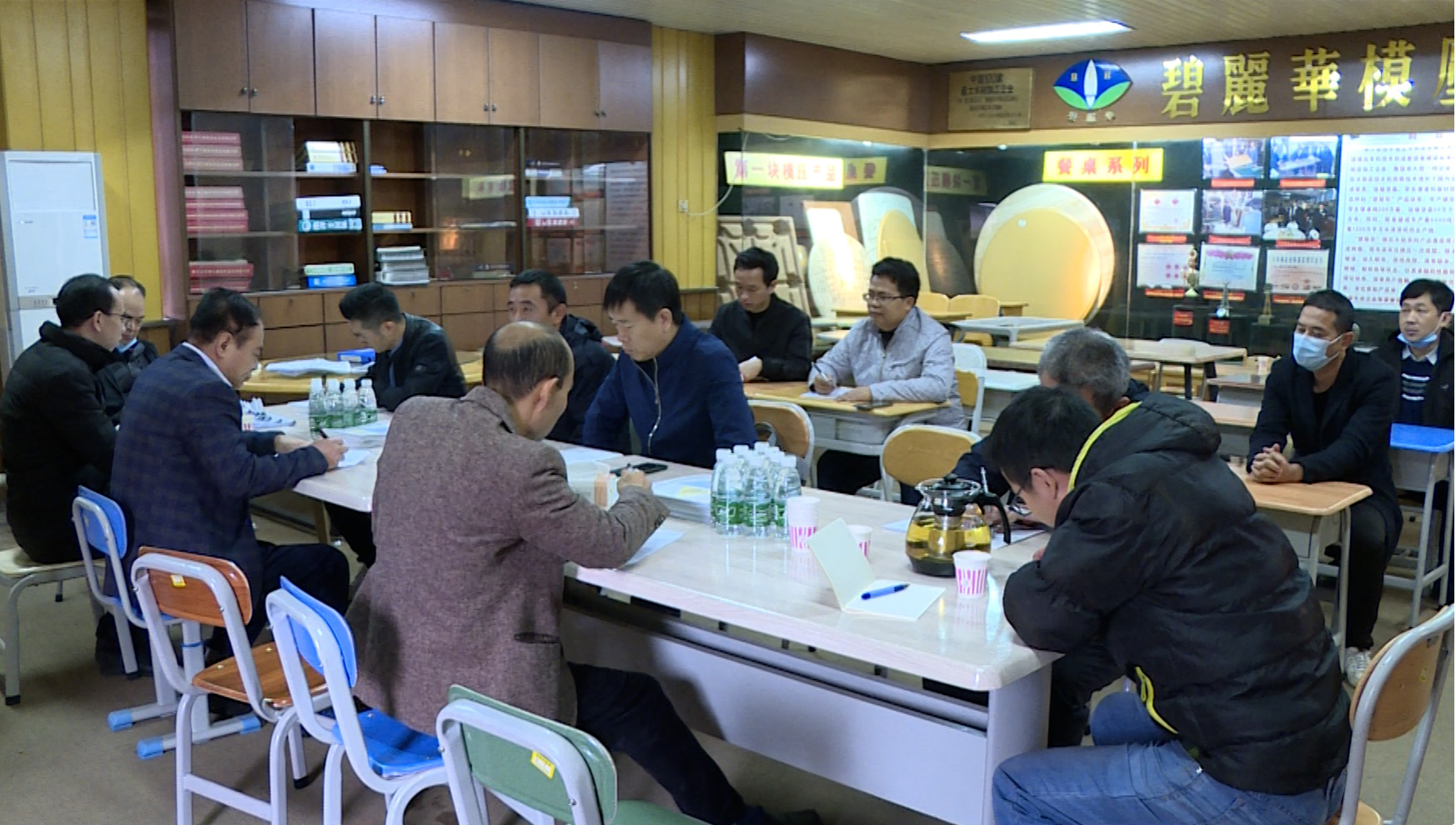 省安委會(huì)考核巡查組到遂溪縣考核巡查2021年度安全生產(chǎn)責(zé)任制及消防工作4.png