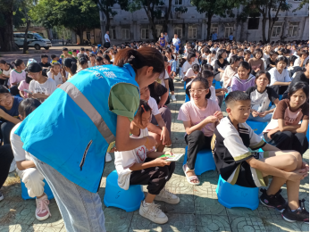 自動轉存圖片