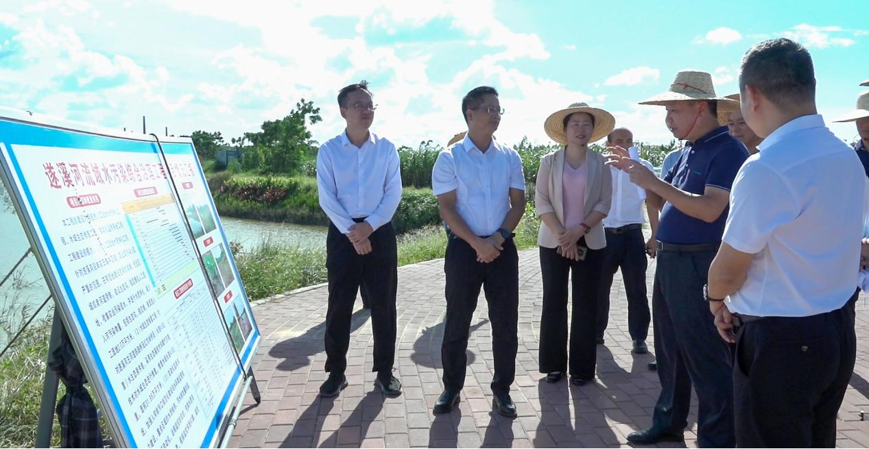 駱華慶率隊督導節(jié)前安全生產(chǎn)、道路交通安全及遂溪河整治工作2.png