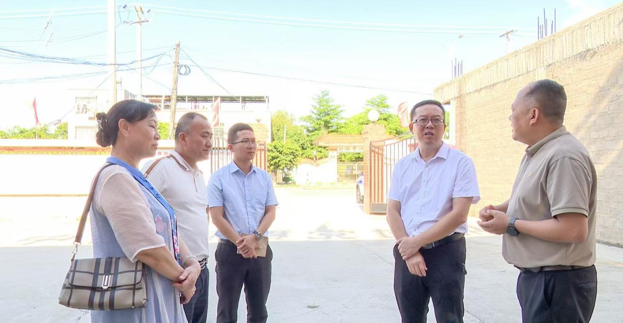 遂溪縣防災減災進社區 安全知識入人心1png.png