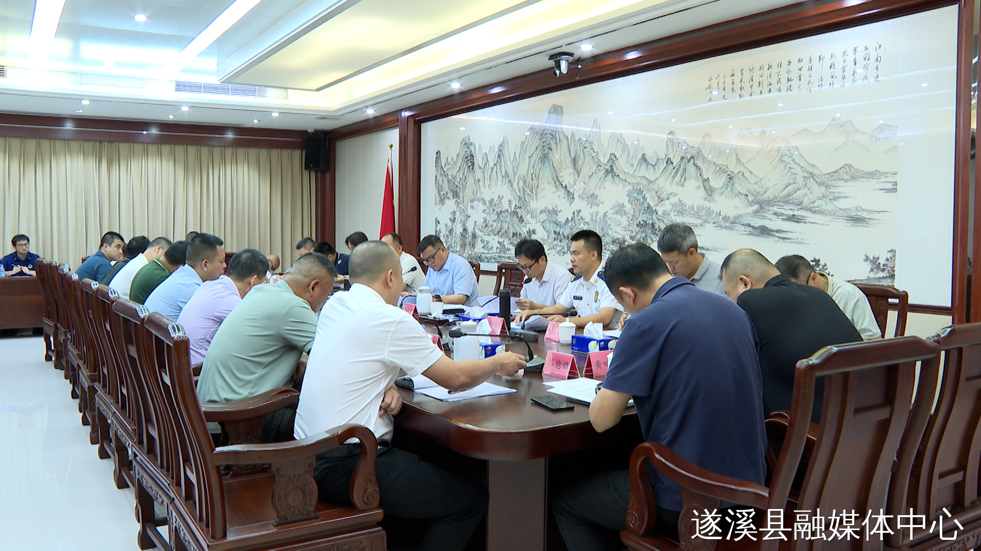 遂溪縣漁船安全生產(chǎn)工作專題會(huì)議召開